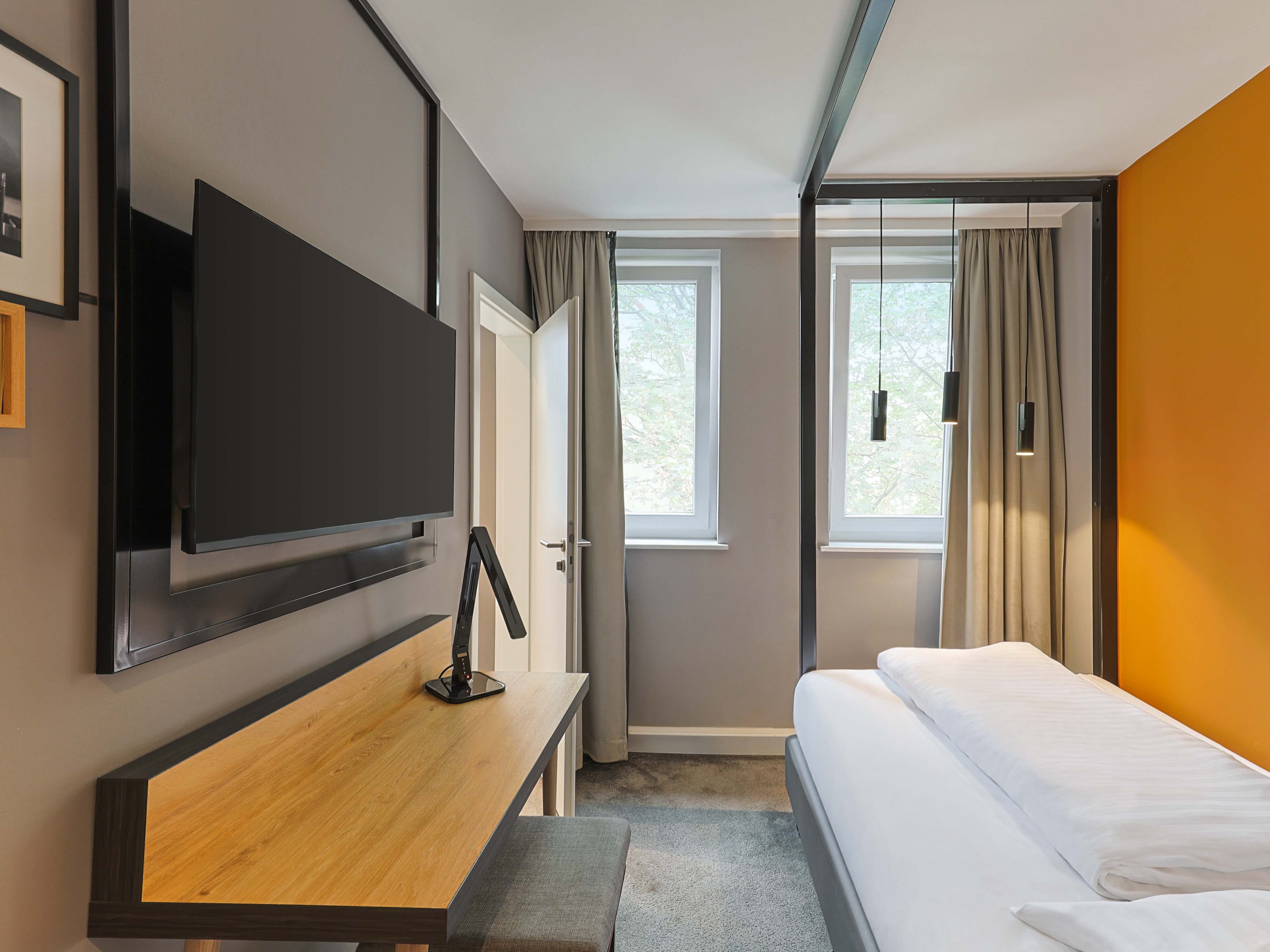 B&B HOTEL Hamburg-Hbf, Ellmenreichstraße 20 in Hamburg