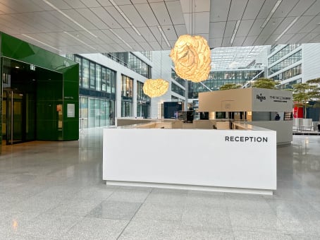 Kundenbild groß 2 Regus -Frankfurt- THE SQUAIRE Business and Conference Center