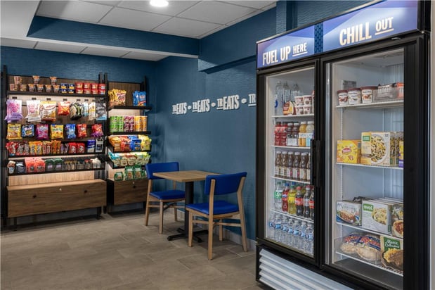 Images Hampton Inn & Suites Moline-Quad City Int'l Aprt