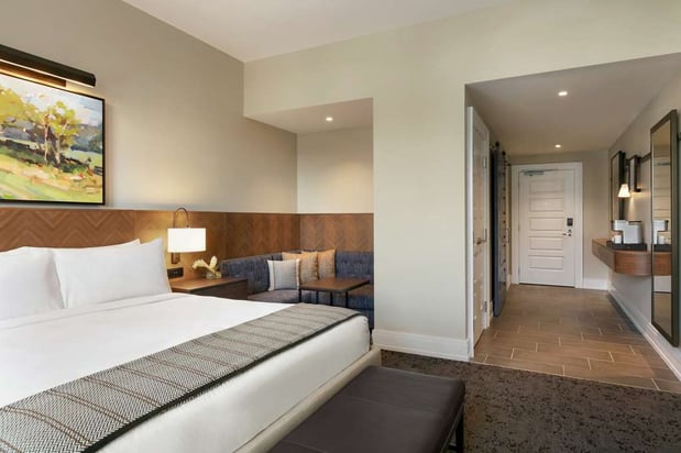 Images The Harpeth Franklin Downtown, Curio Collection by Hilton
