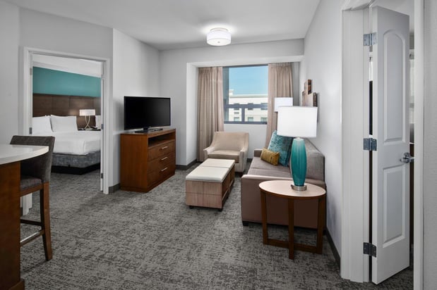 Images Staybridge Suites Irvine - John Wayne Airport by IHG