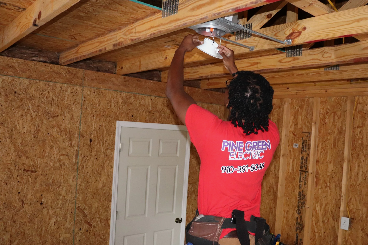 Pine Green Electric Image