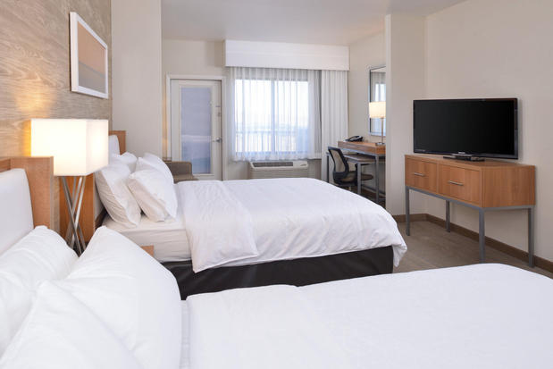 Images Holiday Inn Express & Suites Pocatello by IHG