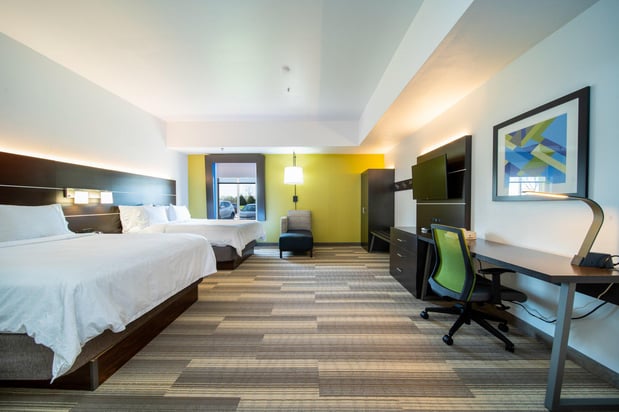 Images Holiday Inn Express & Suites Bedford by IHG
