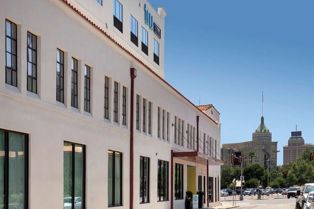 Images Tru by Hilton San Antonio Downtown Riverwalk