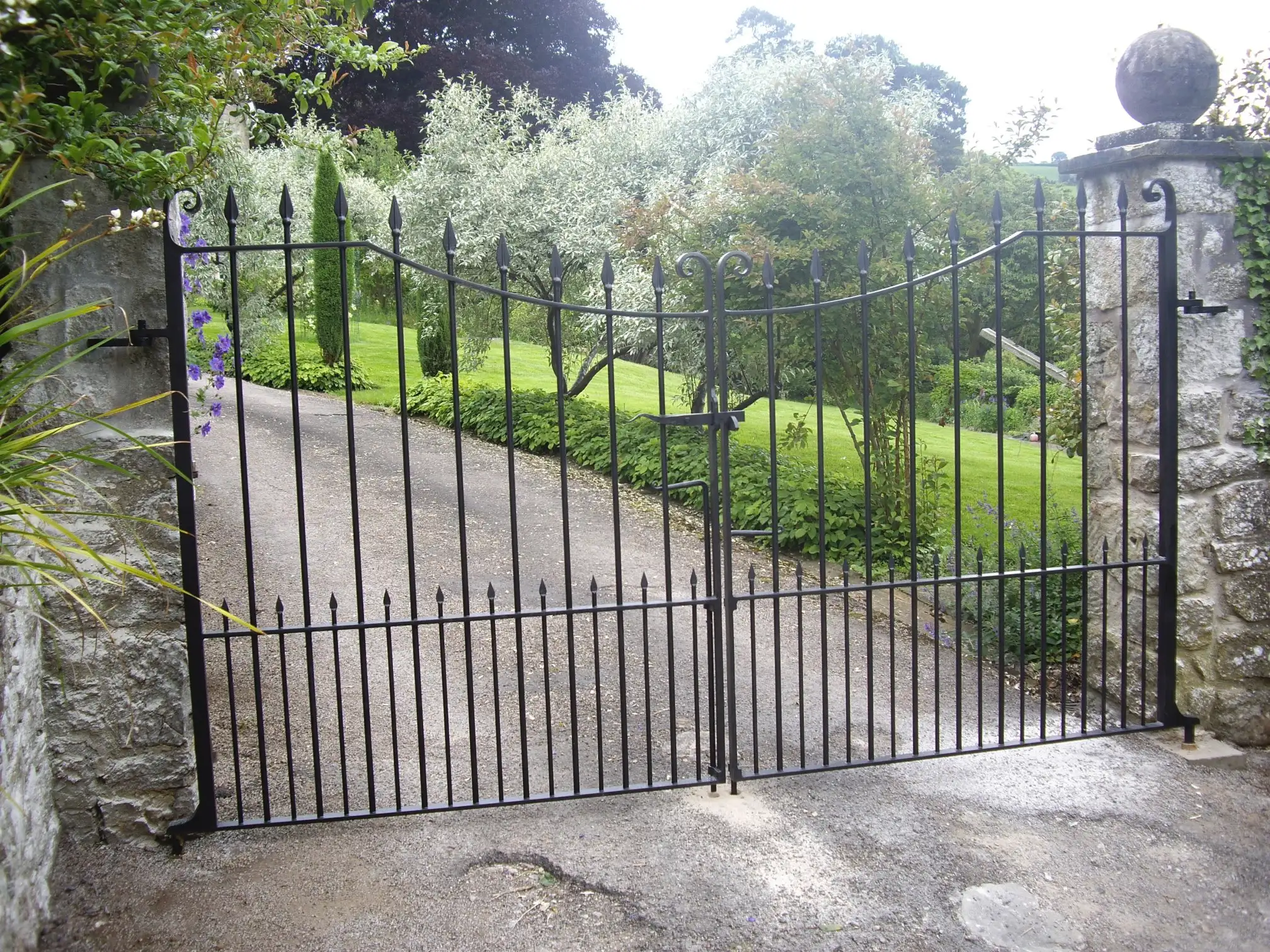 Images Peter Neale Blacksmiths