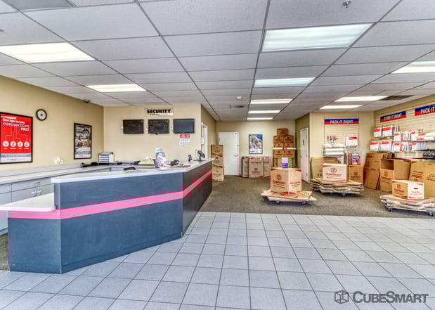 Images CubeSmart Self Storage