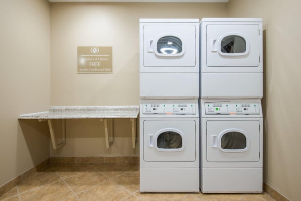 Images Candlewood Suites Jefferson City by IHG