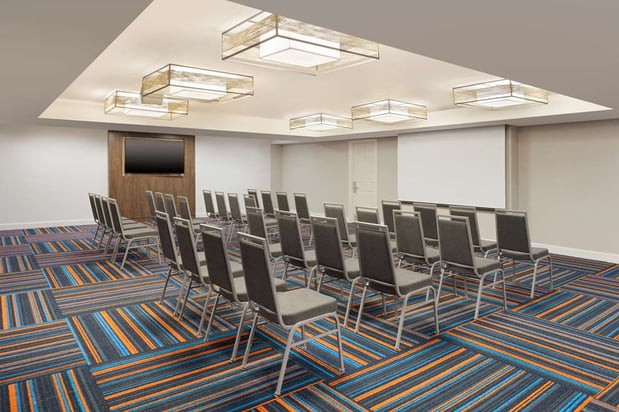 Images Hampton Inn & Suites Myrtle Beach/Oceanfront
