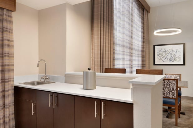Images Holiday Inn Express & Suites Opelika Auburn by IHG