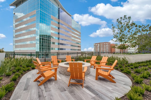 Images The McKinley at Memorial City