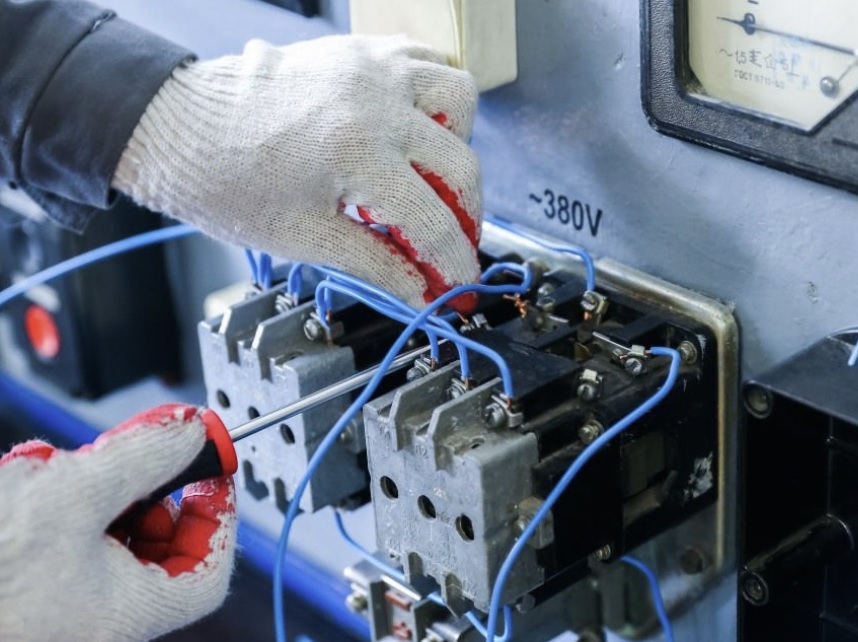 Images Sähkö-Simola Oy