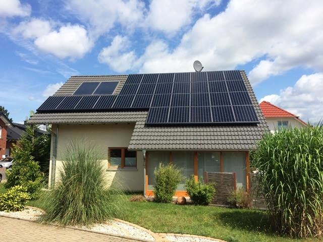 Photovoltaikanlage mit Hochleistungsmodule von SunPower