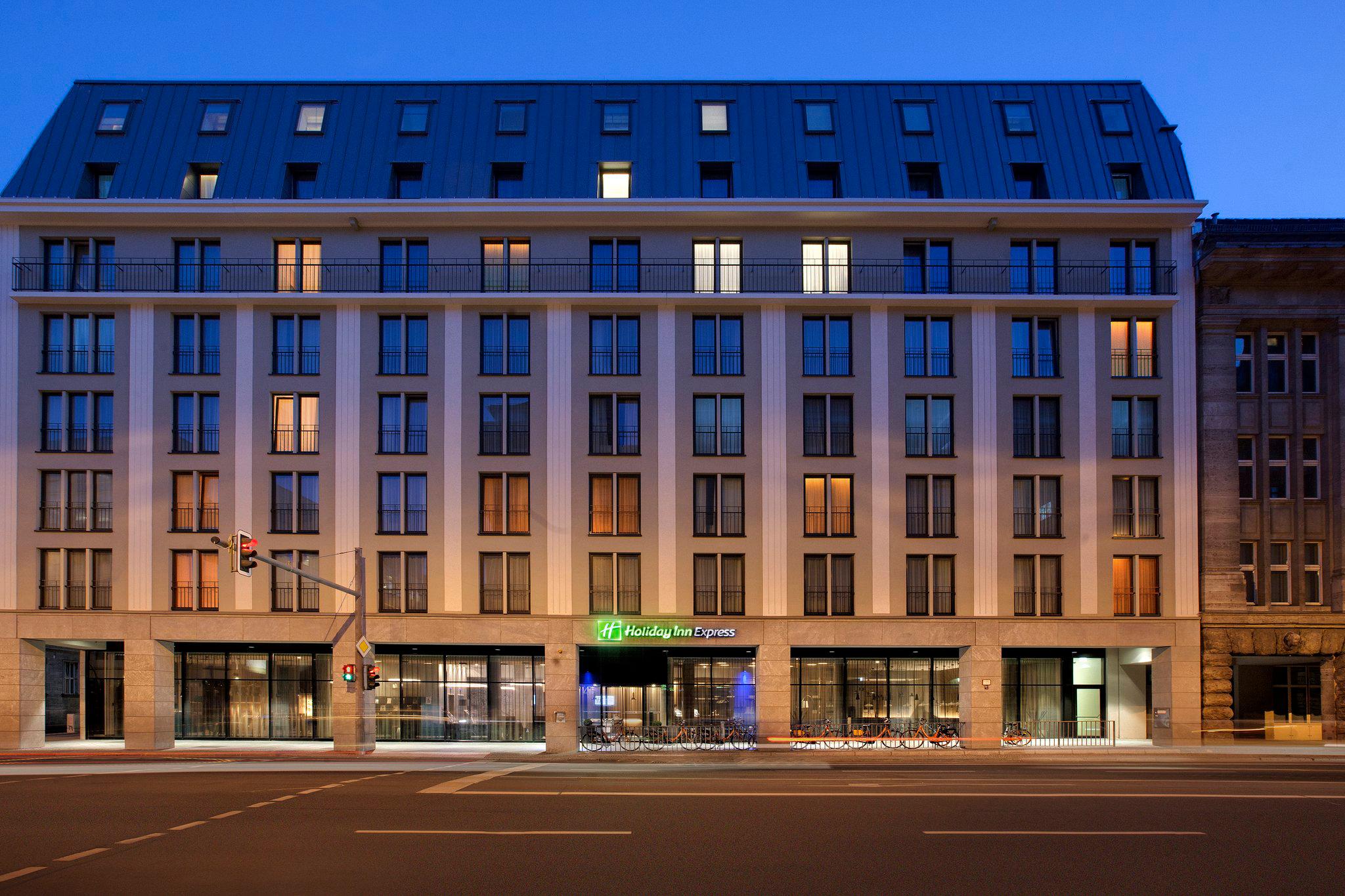 Bilder Holiday Inn Express Berlin - Alexanderplatz, an IHG Hotel