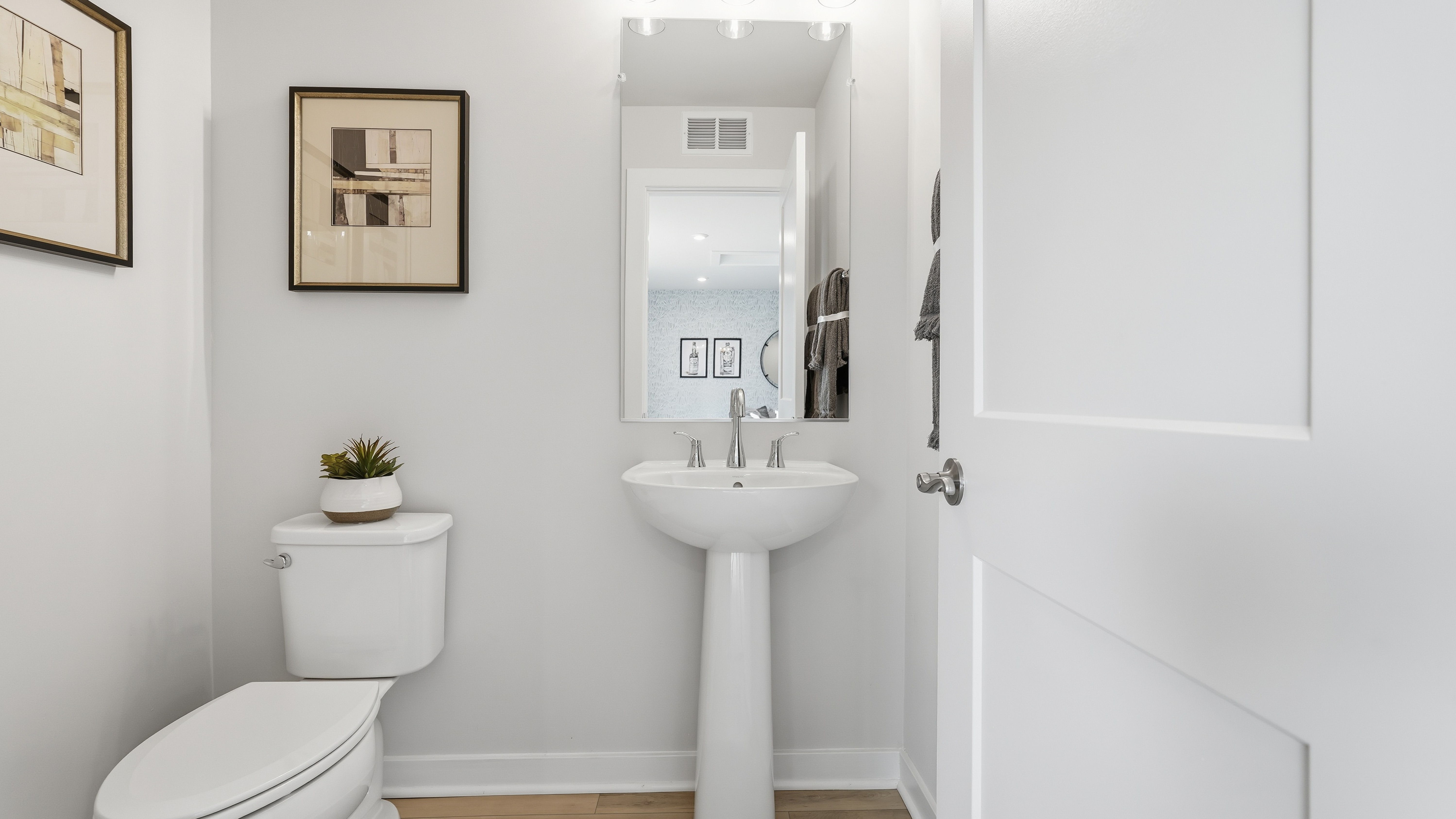 Stanley Martin Homes at Riverbluff Heights at Potomac Shores Image