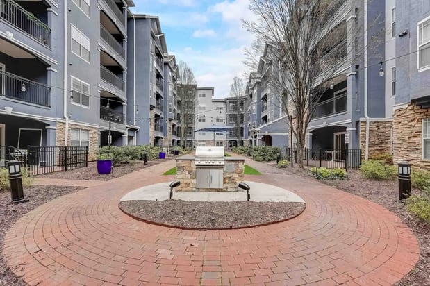 Images Aster Buckhead