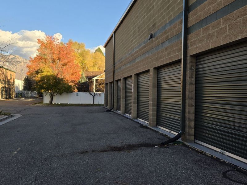 Images Extra Space Storage