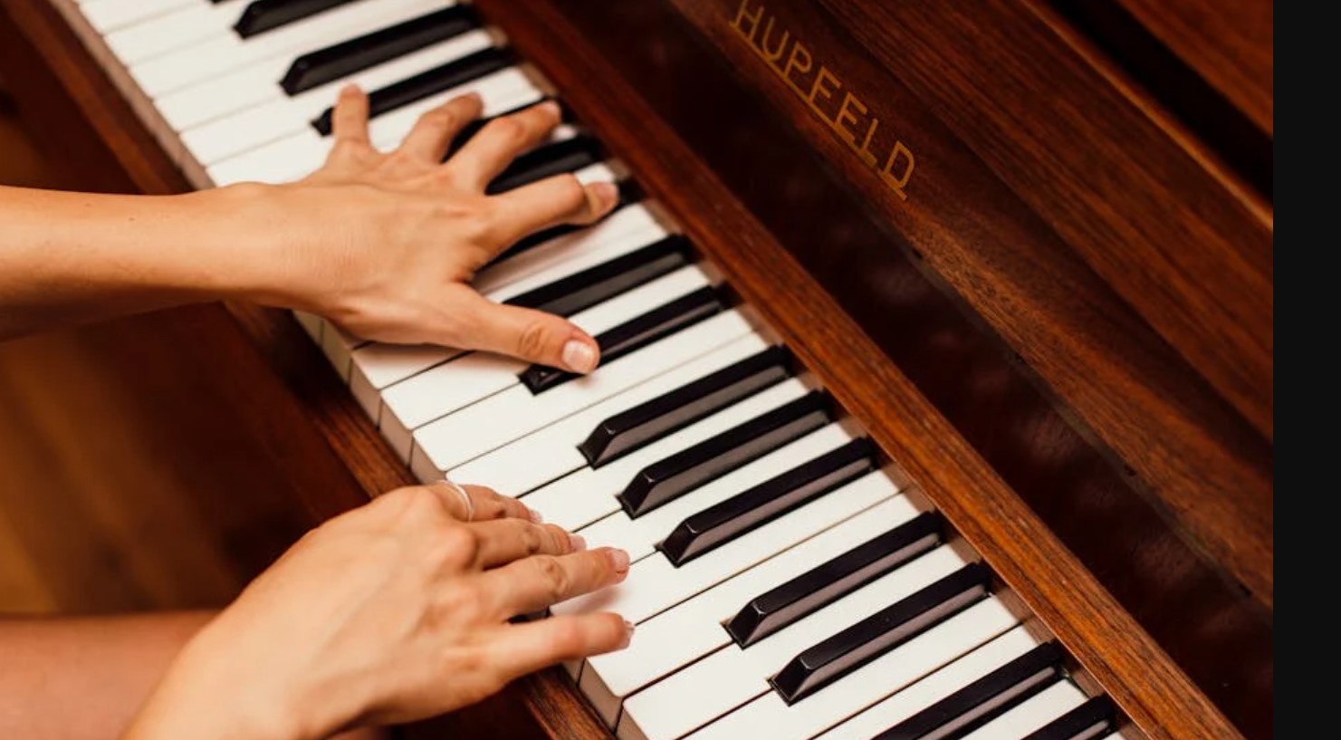 Images Femae – Escuela De Música
