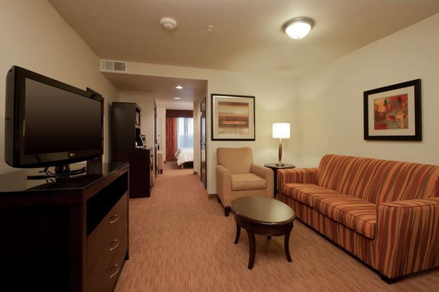 Images Hilton Garden Inn Oklahoma City Midtown