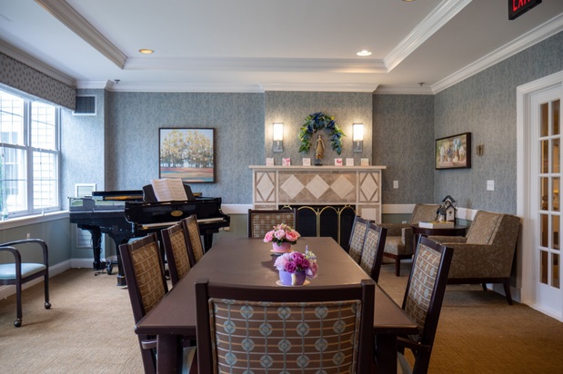 Images Benchmark at Ridgefield Crossings