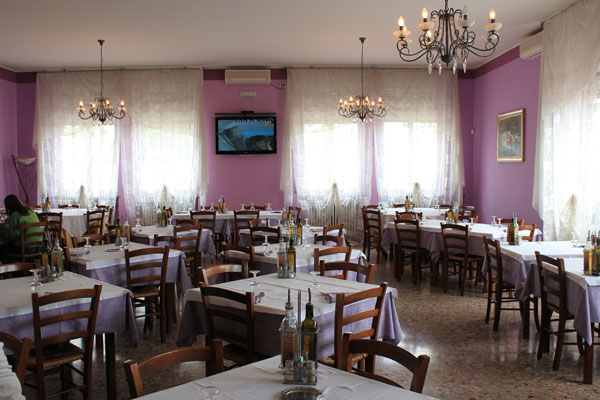 Images Hotel Ristorante Lo Scoglio