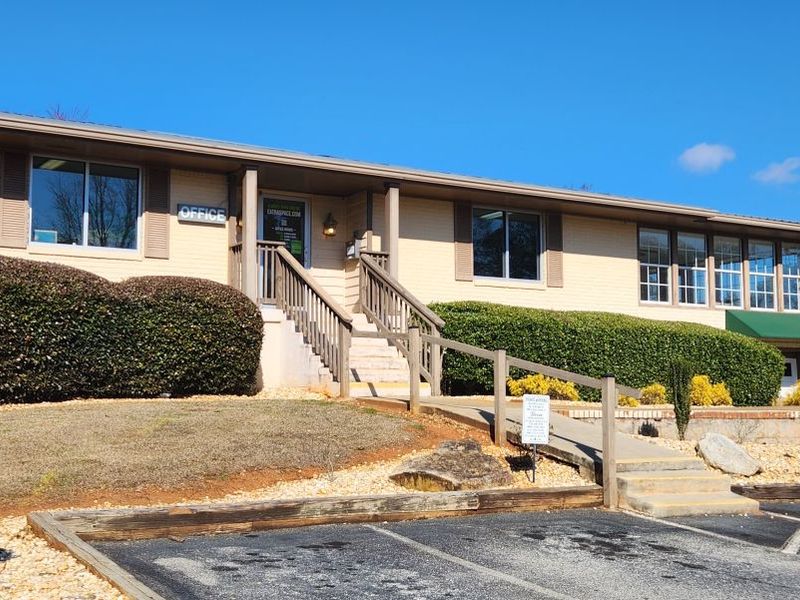 Extra Space Storage Image