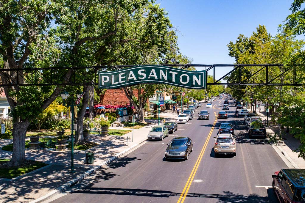 Brenda Vance - Our Perfect Pad - Compass Pleasanton Realtor Photo