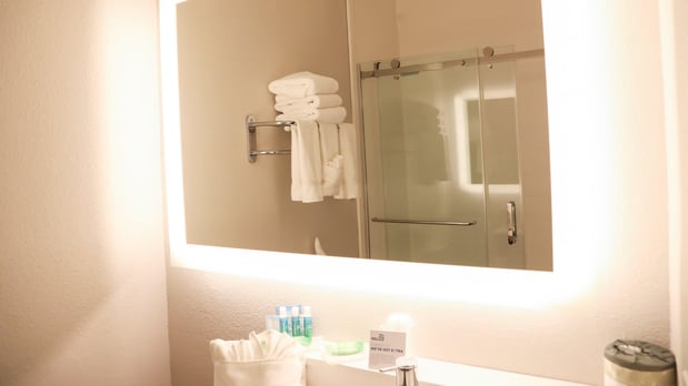 Images Holiday Inn Express & Suites Colorado Springs North by IHG