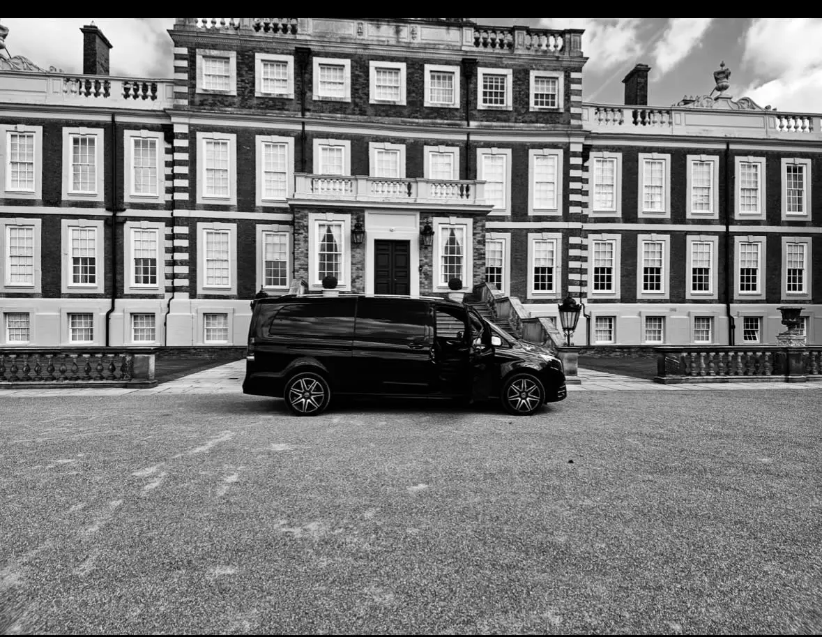Images Prestige Airport Transfers