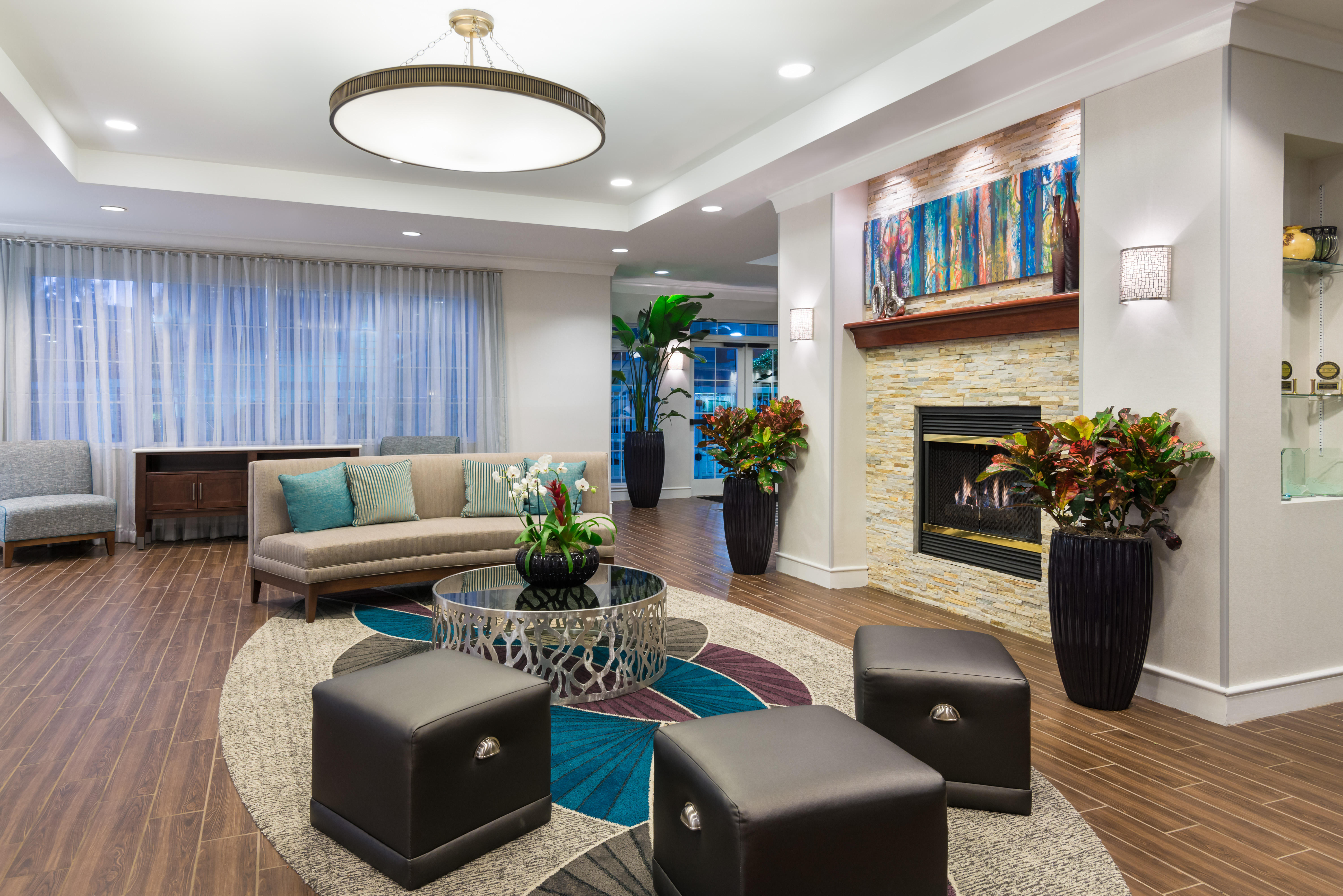 Homewood Suites by Hilton Jacksonville-South/St. Johns Ctr. Photo