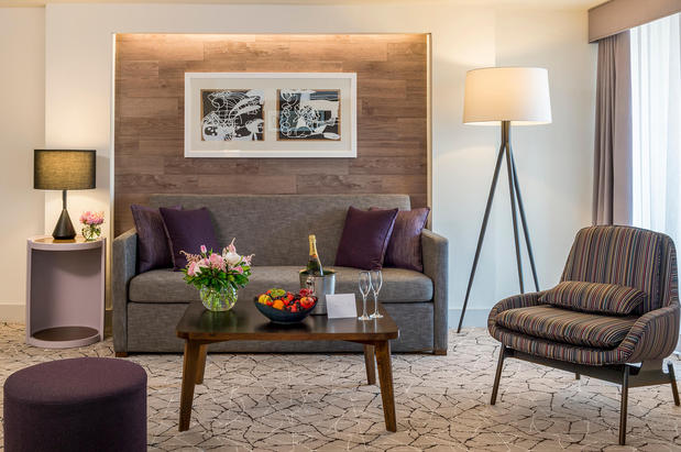 Images Warwick Denver