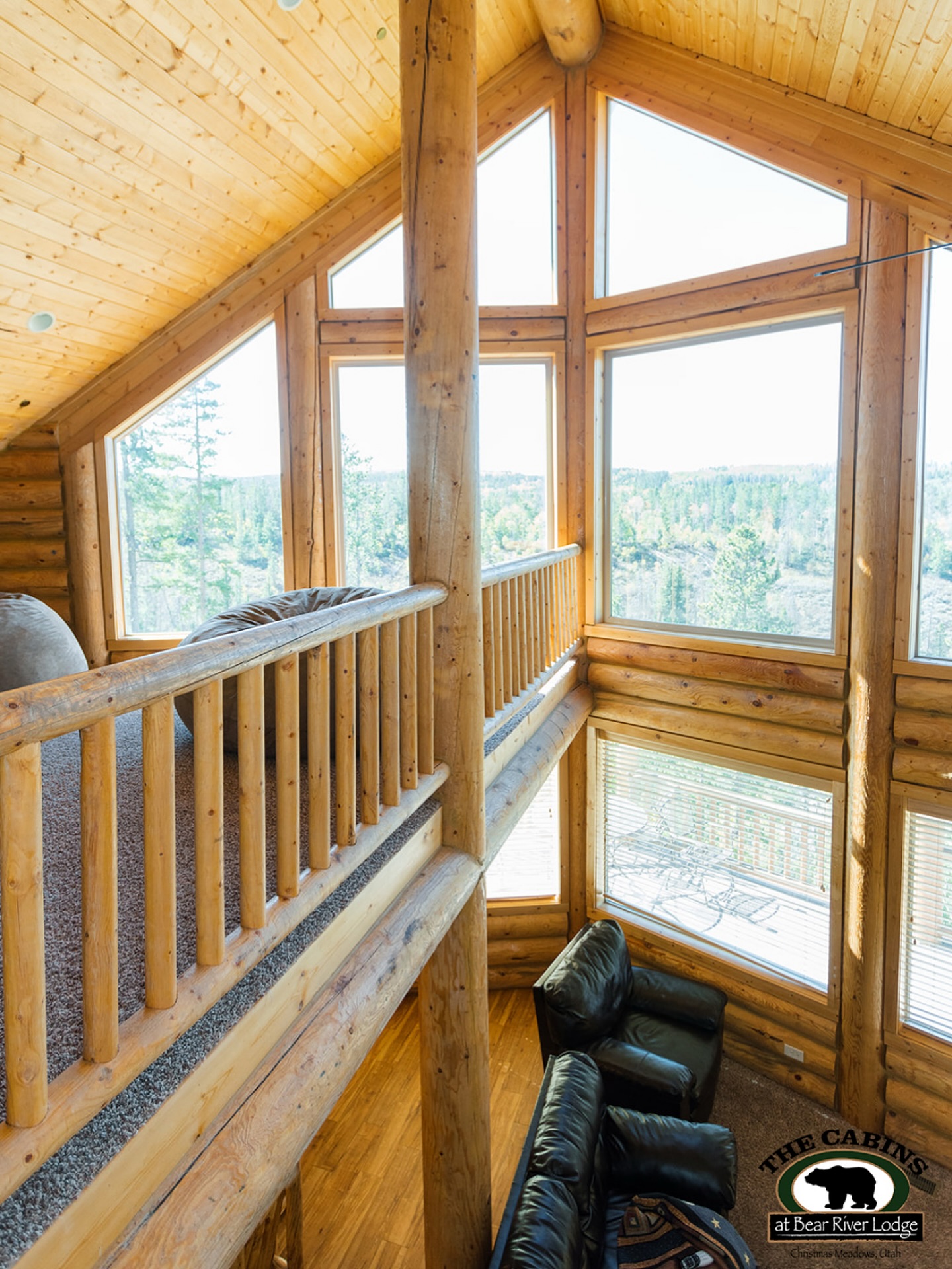 The Cabins at Bear River Lodge Image