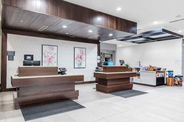 Images Hilton Garden Inn Detroit Utica
