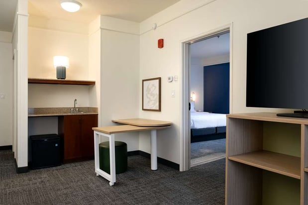 Images Spark by Hilton Savannah Airport