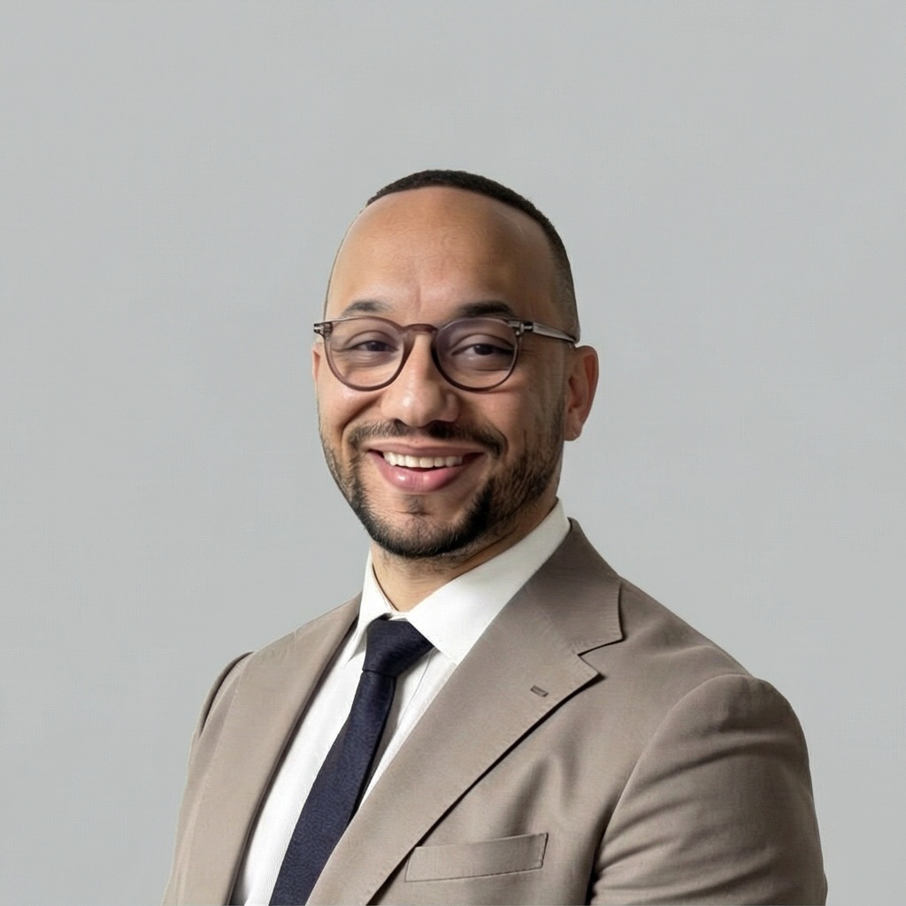 Headshot of Matthew P. Brown, a wealth advisor at Chase