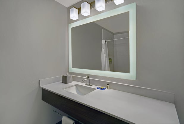 Images Holiday Inn Express Adrian by IHG