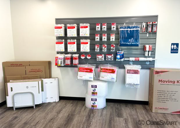 Images CubeSmart Self Storage