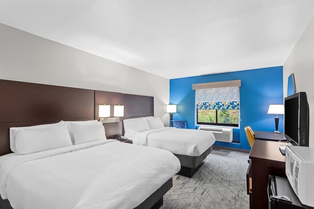 Images Holiday Inn Express & Suites Charleston NW - Cross Lanes by IHG