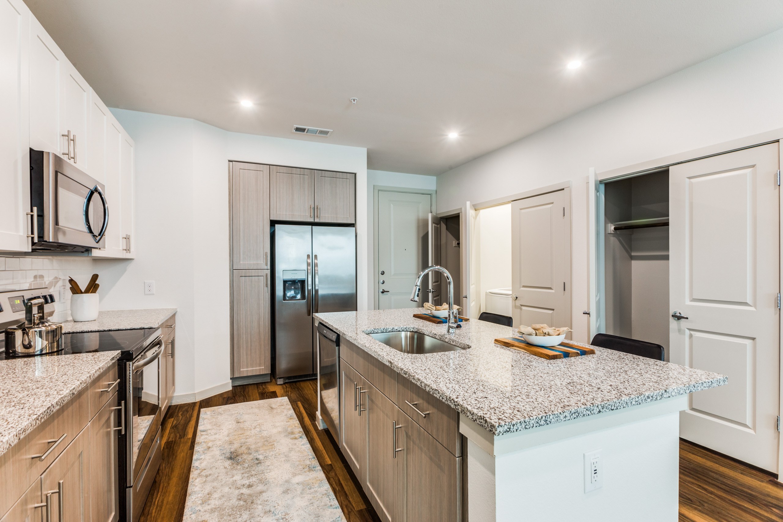 Amazing kitchens with modern appliances