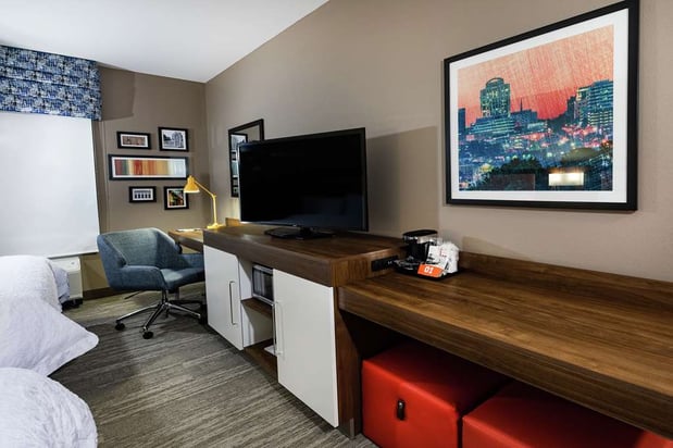 Images Hampton Inn & Suites Columbia Killian Road