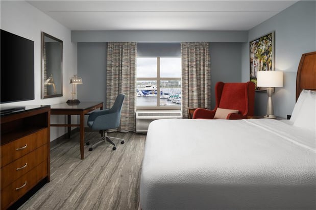 Images Hilton Garden Inn Charleston Waterfront/Downtown