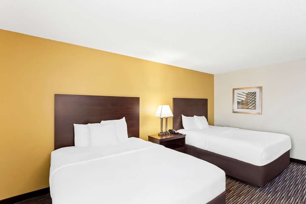 Images SureStay by Best Western Grayson