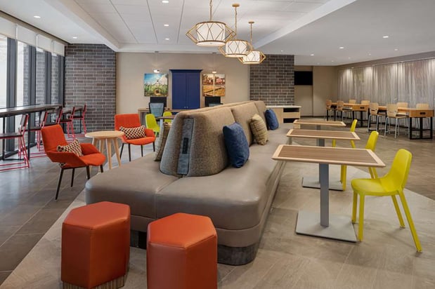 Images Home2 Suites Des Moines at Drake University