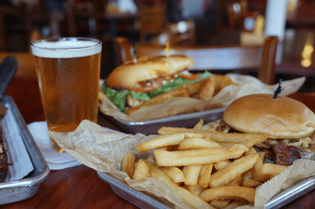 Images Pete's Grill & Tavern