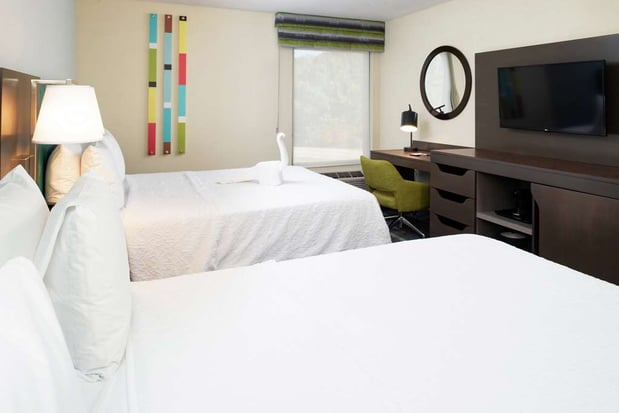 Images Hampton Inn Greensboro-Airport