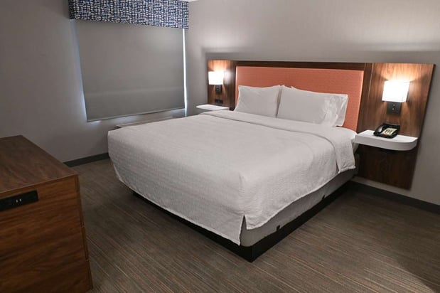 Images Hampton Inn Fremont
