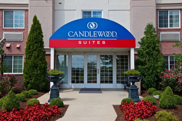 Images Candlewood Suites Louisville Airport by IHG