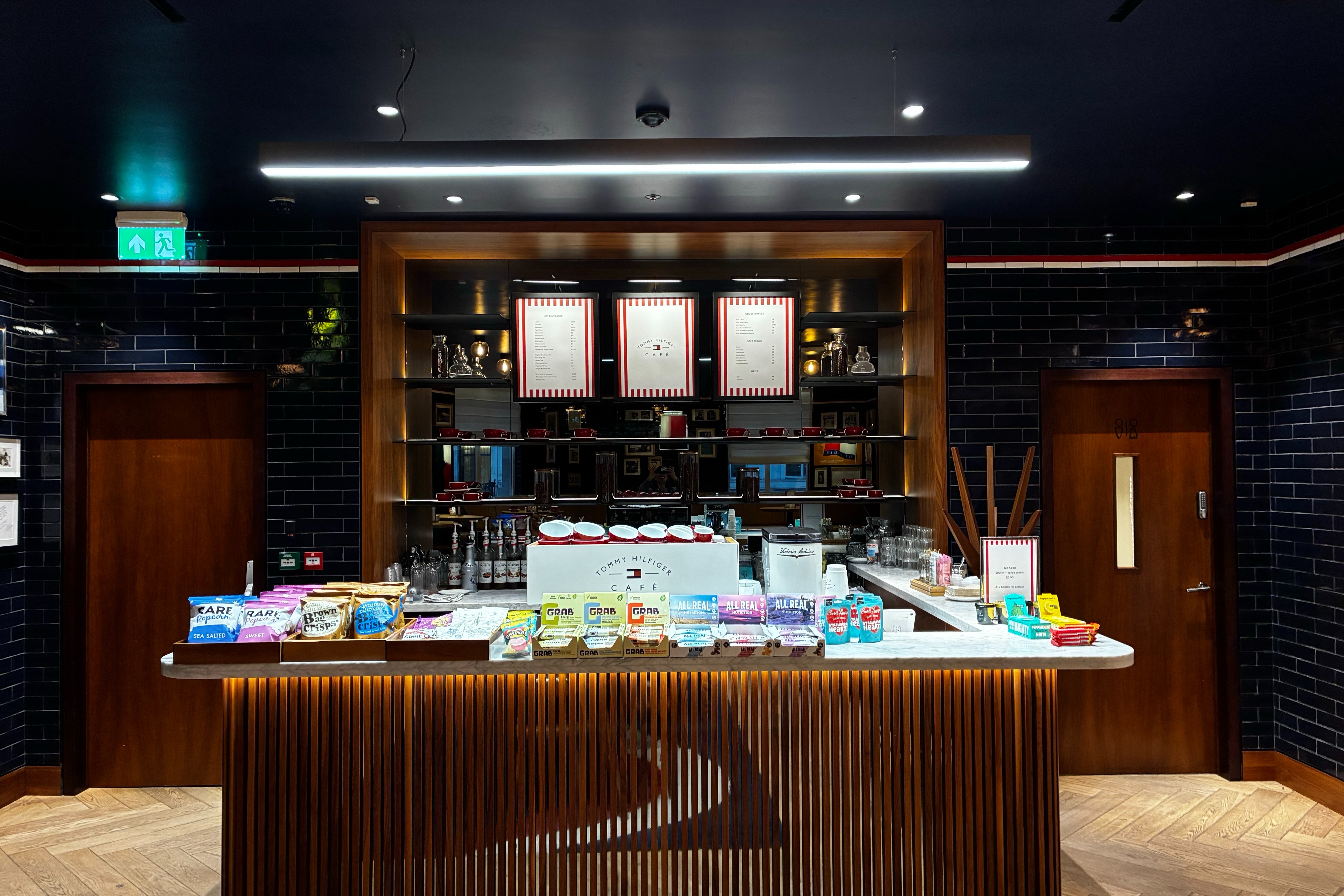 Tommy Hilfiger Café