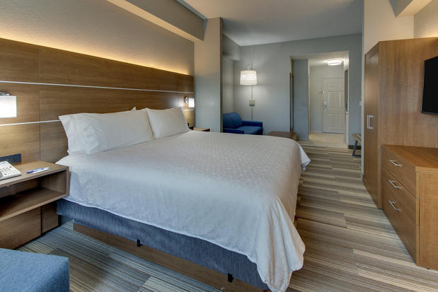 Images Holiday Inn Express West Palm Beach Metrocentre by IHG
