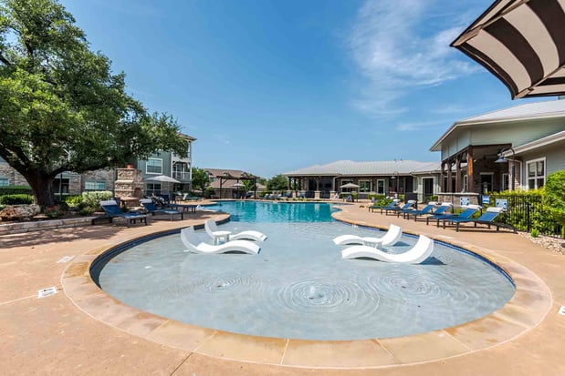 Images 95twenty Apartments